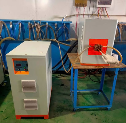 Prezzo buono 80-200Khz 100KW Attrezzatura per il trattamento termico a induzione del riscaldatore a induzione ad altissima frequenza in linea