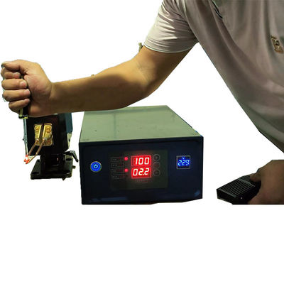 Mini saldatrice monofase 220V-230V con temperatura dell'acqua di raffreddamento inferiore a 40C 3fase 380V-480V tensione