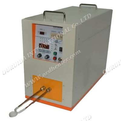 Prezzo buono Principio di riscaldamento Induzione del campo magnetico Macchina di riscaldamento ad altissima frequenza leggera Intelligenza avanzata in linea