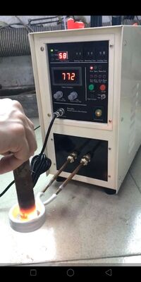 Prezzo buono Apparecchiature di riscaldamento ad induzione ad alta frequenza Hf-15kw in linea