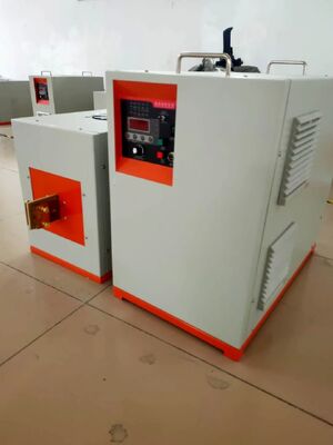 Prezzo buono Apparecchiature di riscaldamento ad induzione ad altissima frequenza UF-30kw in linea