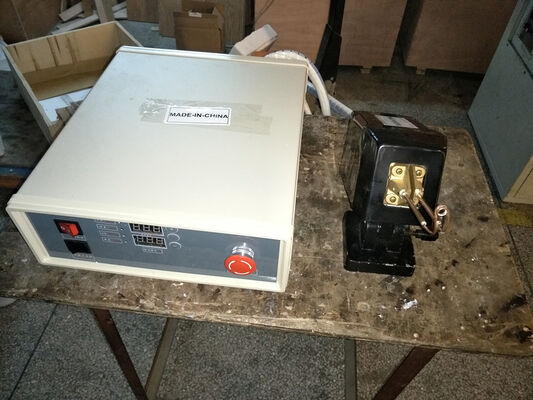 Prezzo buono UF-06AC Riscaldatore a Induzione ad Altissima Frequenza in linea